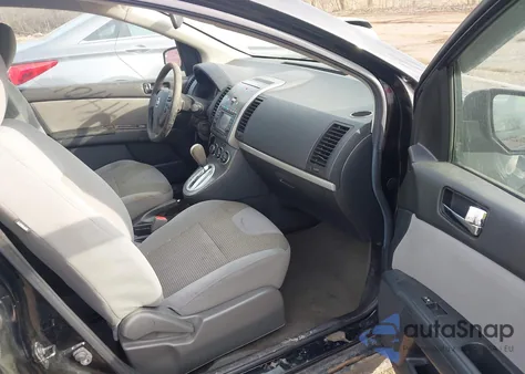 2011 Nissan Sentra 2.0Sr z USA, uszkodzony, nr VIN 3N1AB6AP1BL718422